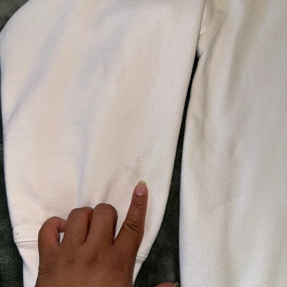 John Galt Brandy Melville Erica New York White Crewneck Sweater Size Large - Picture 5 of 10